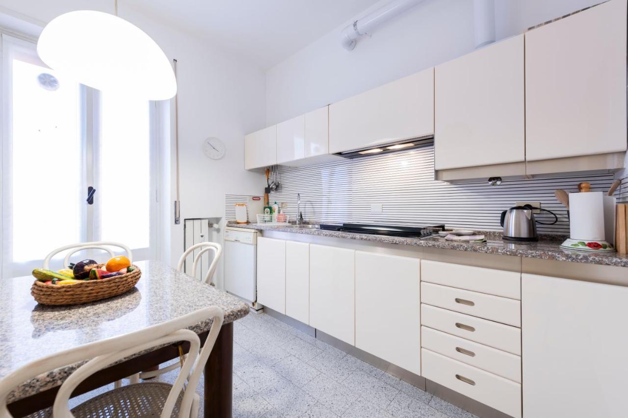 Residenza Astra Apartment Verona Exterior foto